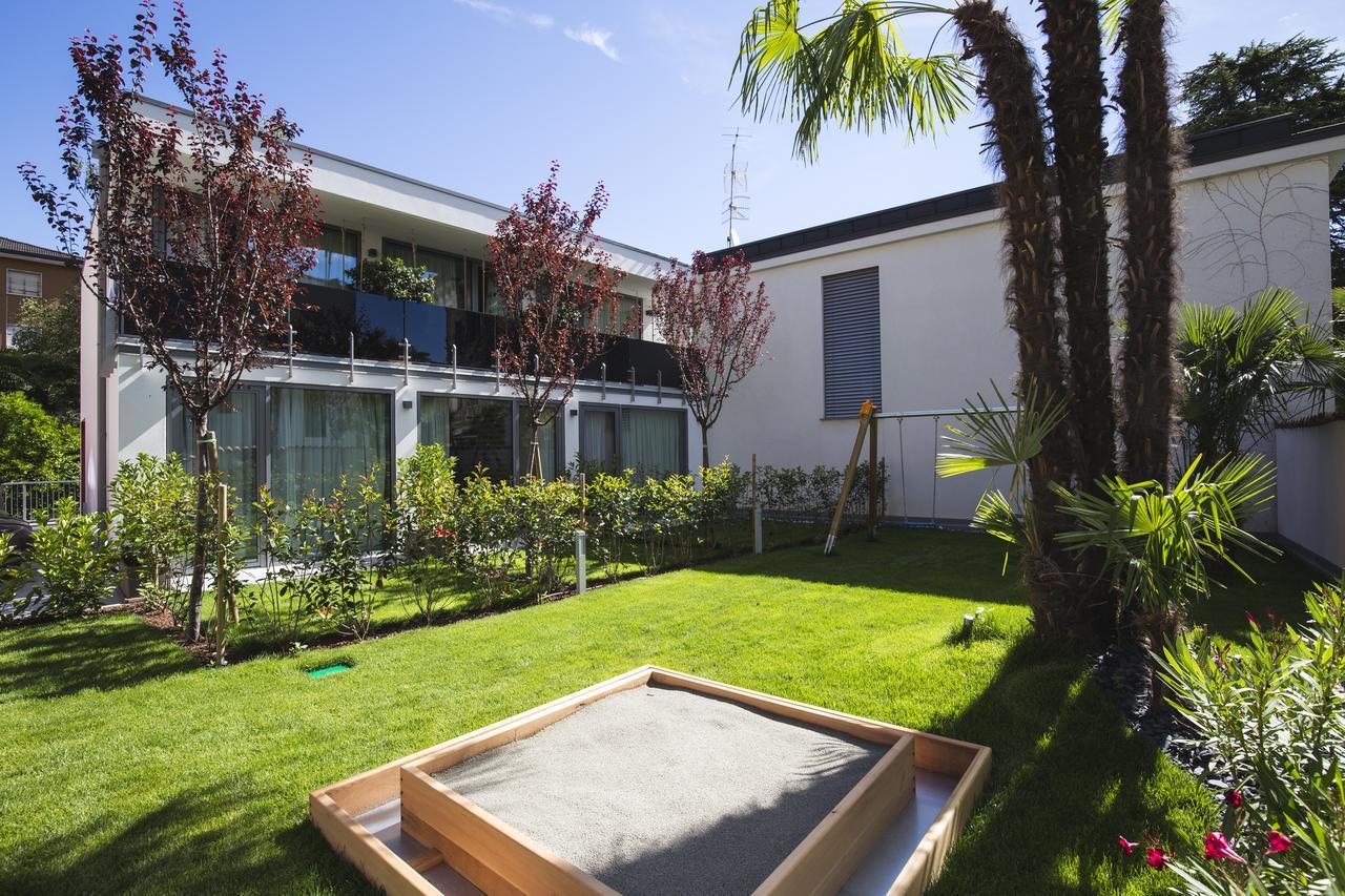 Holiday IV Gardan Riva del Garda Exterior foto